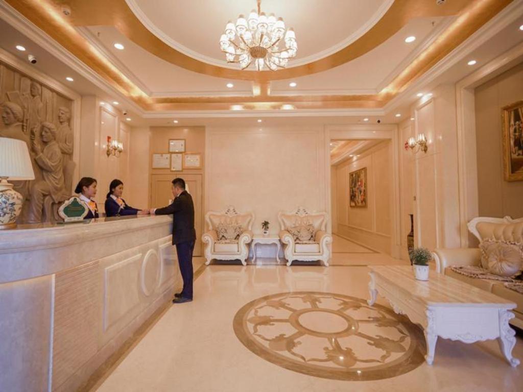 Vienna Hotel Qinghai Yushu Tangfan Avenue Buitenkant foto